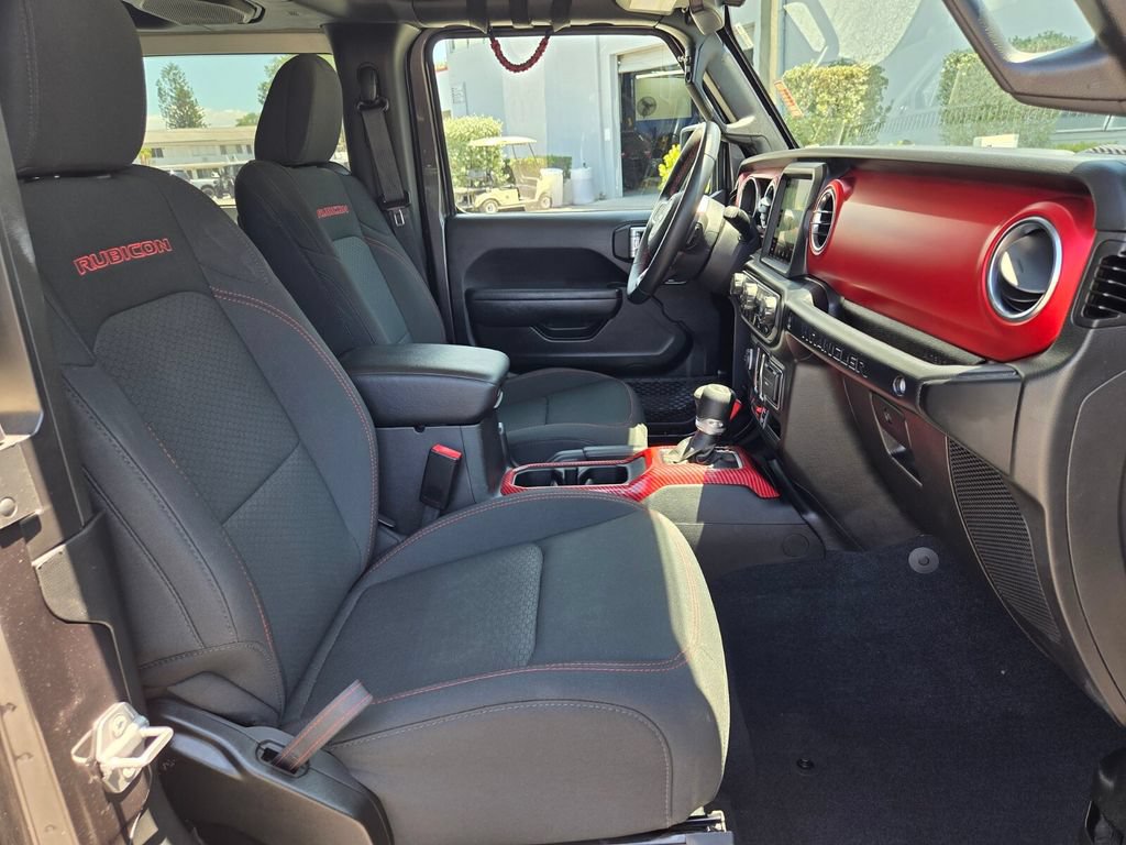 Used 2022 Jeep Wrangler Rubicon AWD/4WD image 19