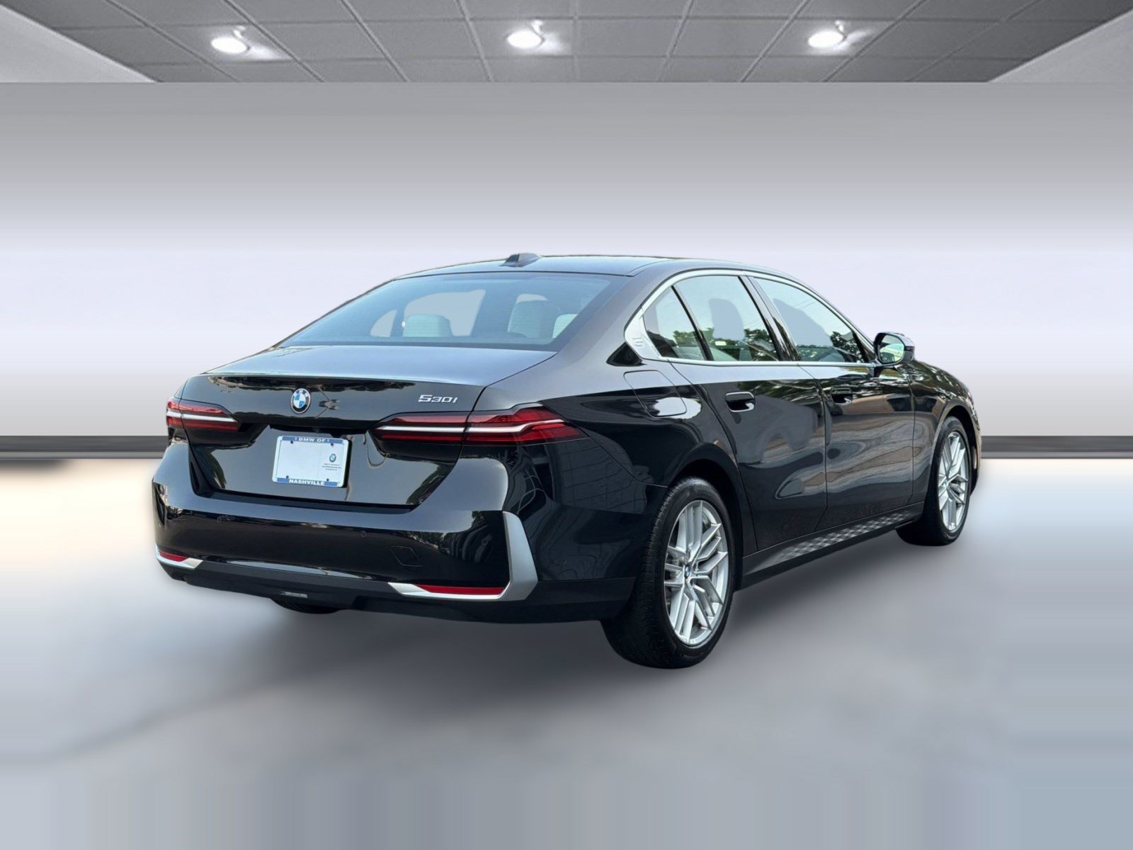 Used 2024 BMW 530i w/ Premium Package RWD image 8