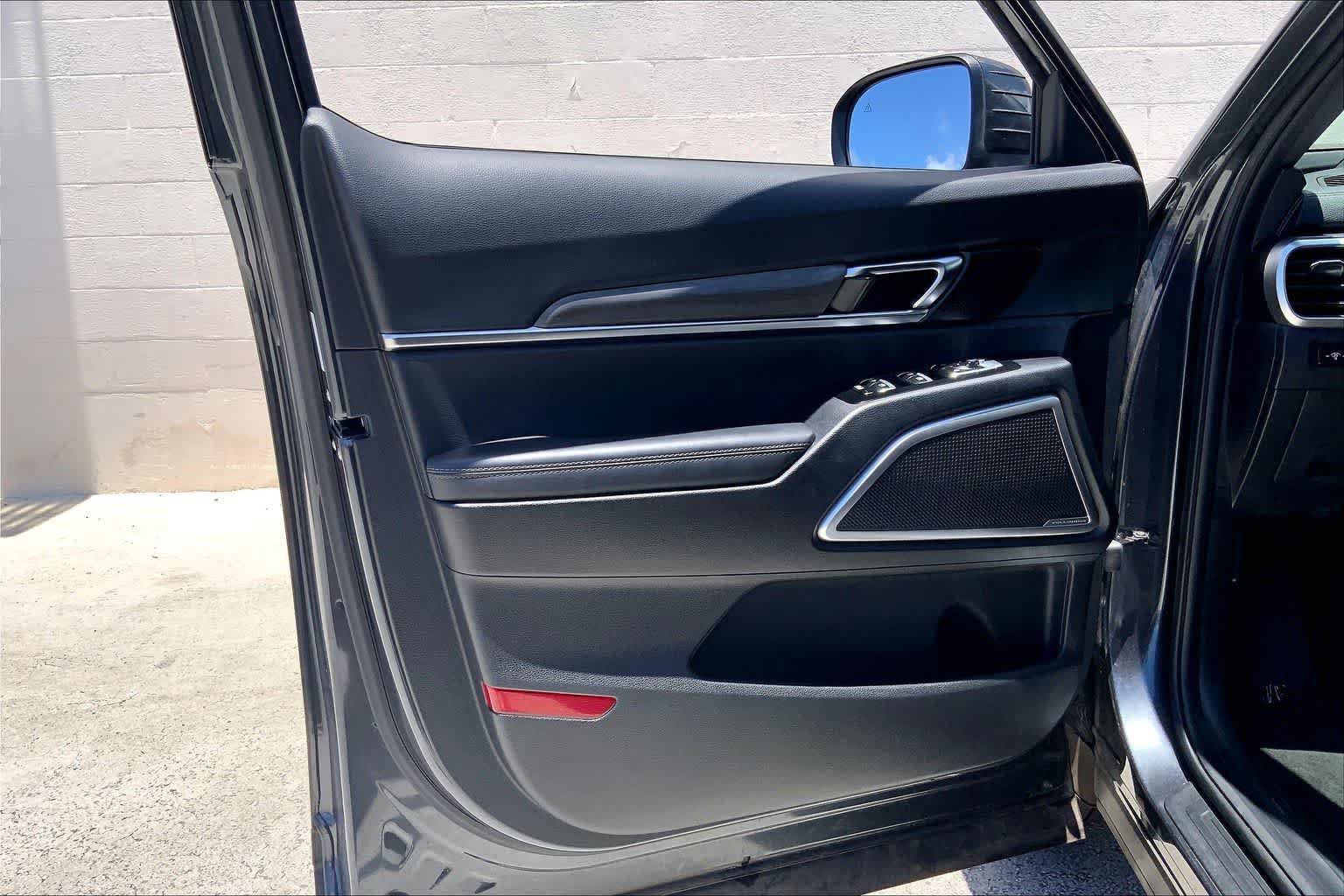 Used 2024 Kia Telluride EX X-Line AWD/4WD image 27