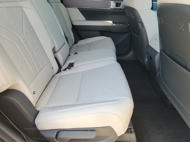 New 2027 Hyundai Santa Fe SEL FWD image 32