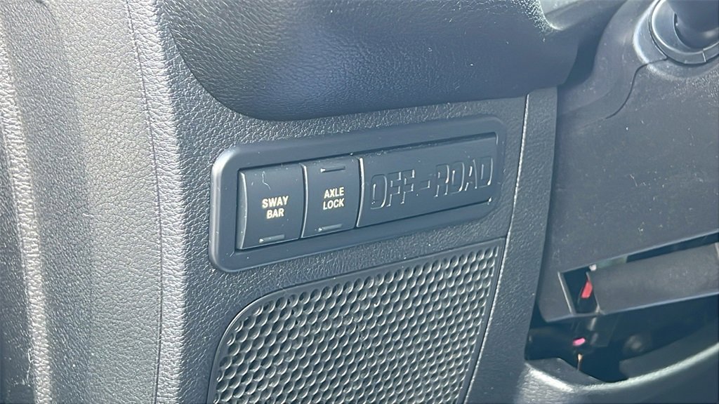 Used 2014 Jeep Wrangler Unlimited Rubicon w/ Dual Top Group image 14