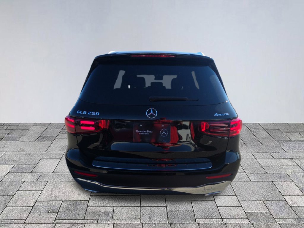Certified 2025 Mercedes-Benz GLB 250 4MATIC image 6