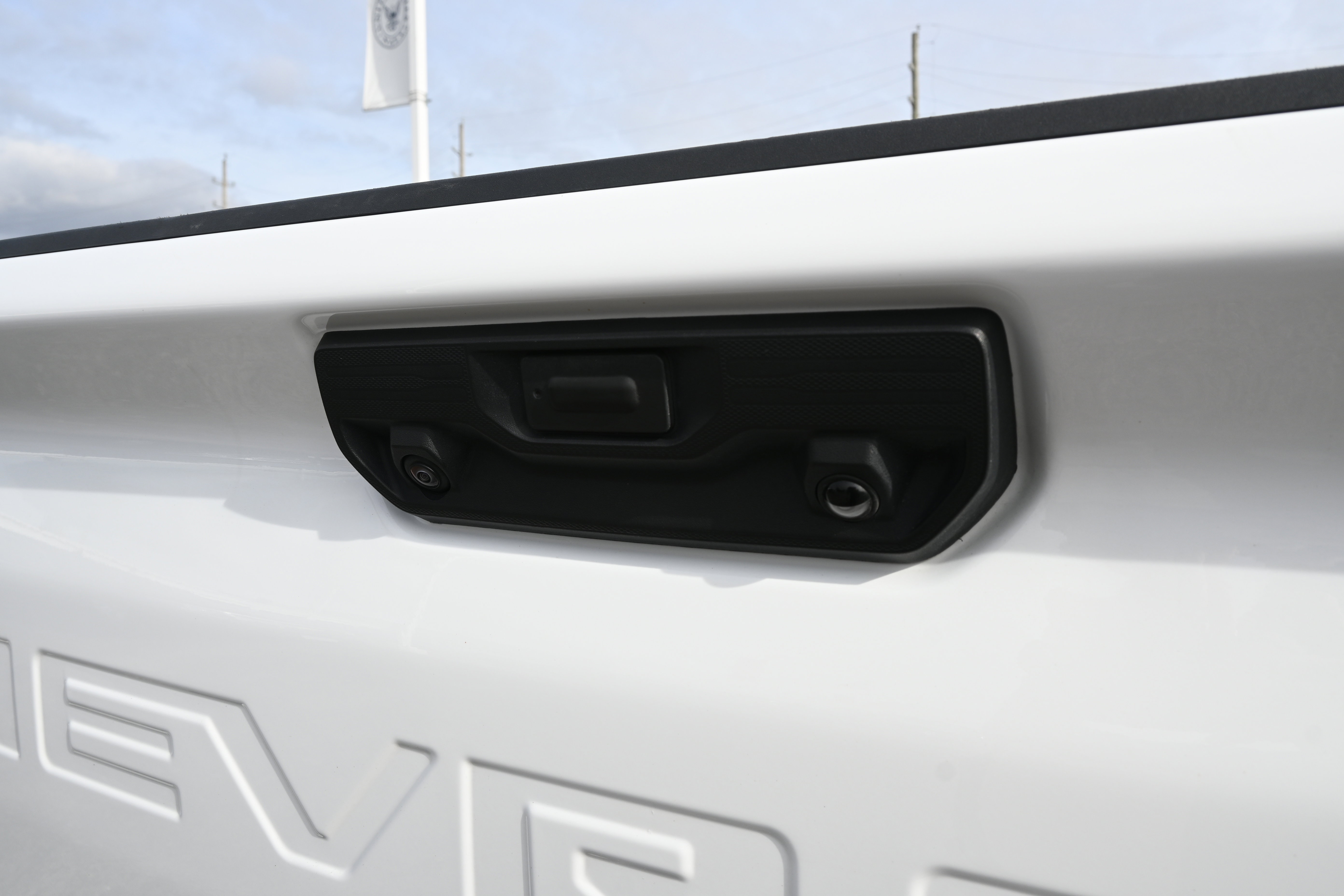 Used 2025 Chevrolet Silverado 2500 LT w/ Convenience Package image 4