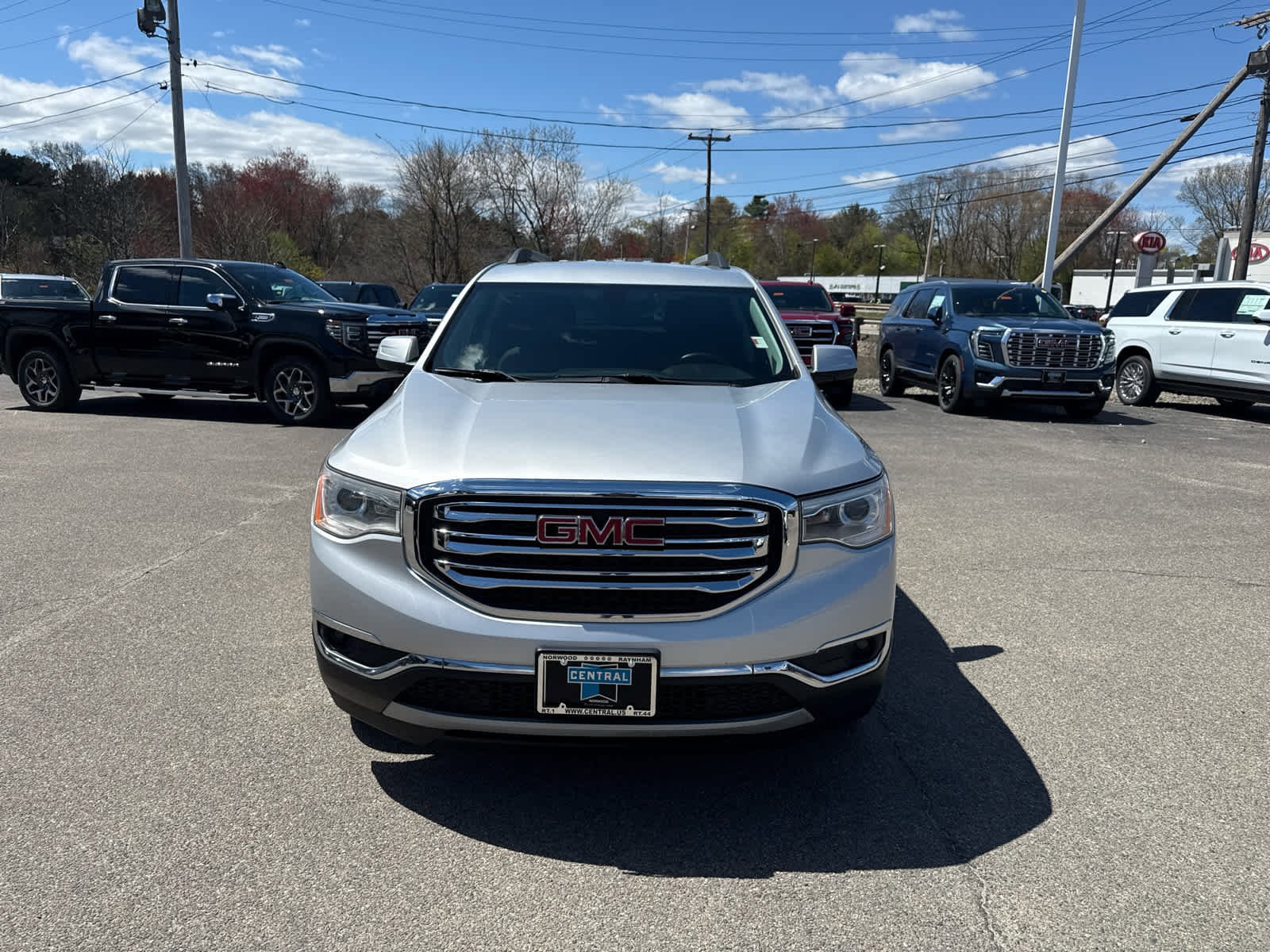Used 2019 GMC Acadia SLE AWD/4WD image 8