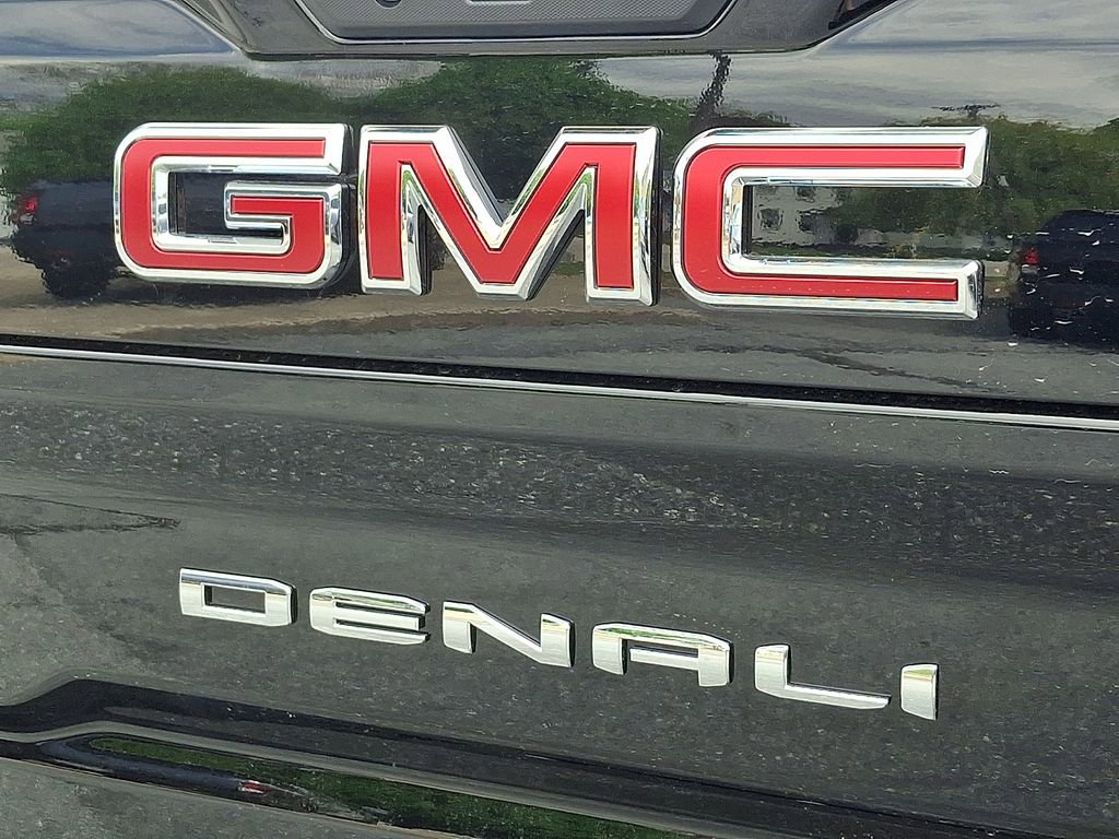 New 2026 GMC Sierra 3500 Denali w/ Technology Package AWD/4WD image 11