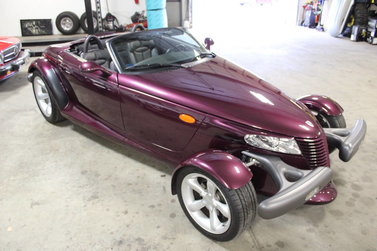 Used 1997 Plymouth Prowler image 31