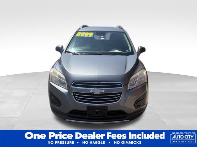 Used 2015 Chevrolet Trax LT w/ LT Sun and Sound Package FWD image 25