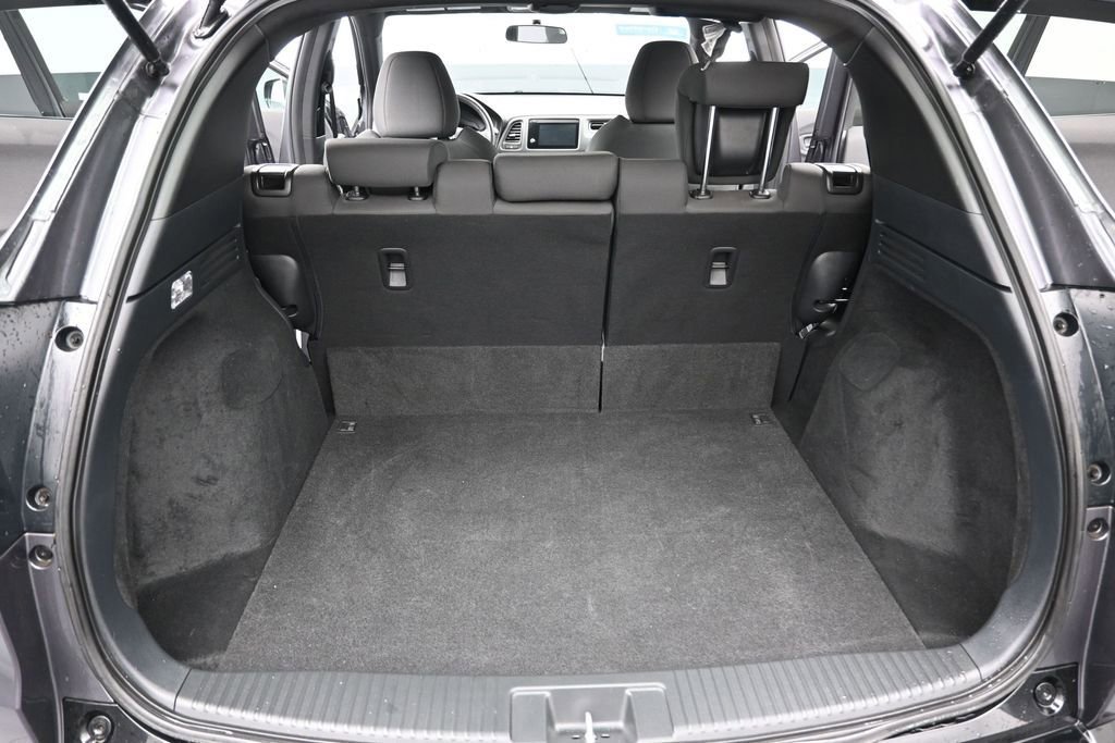 Certified 2022 Honda HR-V Sport image 22