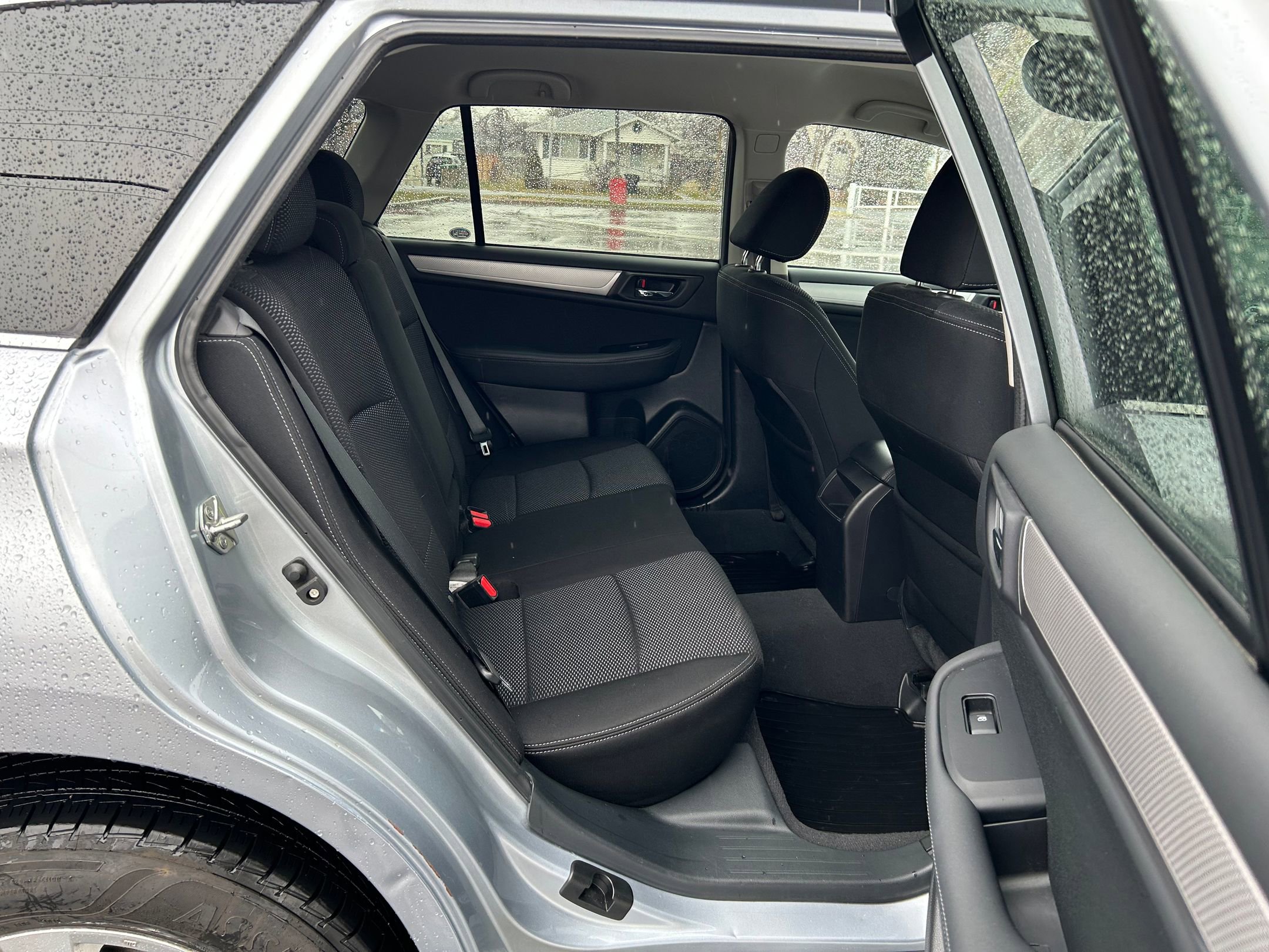 Used 2016 Subaru Outback 2.5i Premium image 23