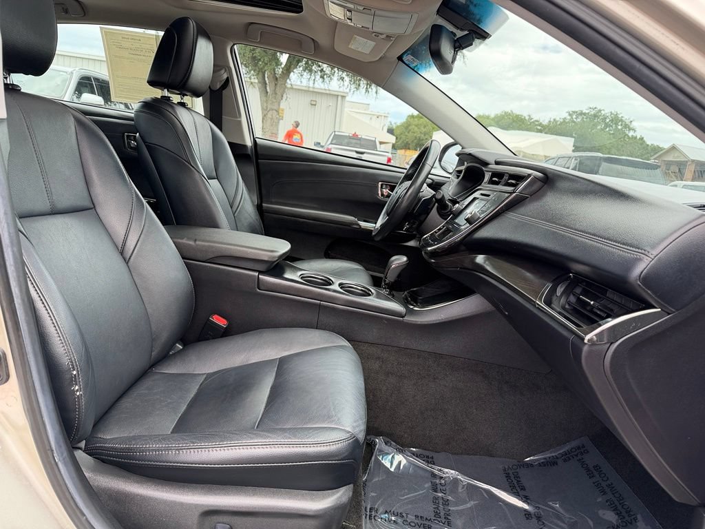 Used 2016 Toyota Avalon XLE Plus FWD image 27