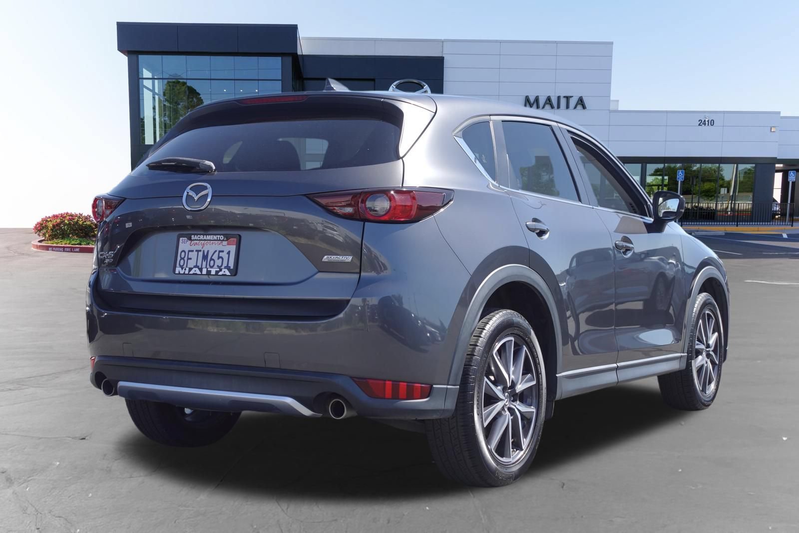 Used 2018 MAZDA CX-5 Touring w/ Preferred Equipment Package AWD/4WD image 3