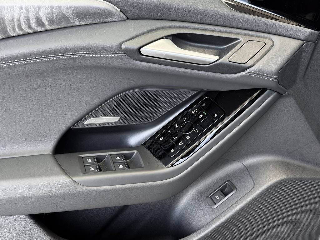 New 2027 Audi A6 e-tron Premium Plus AWD/4WD image 22