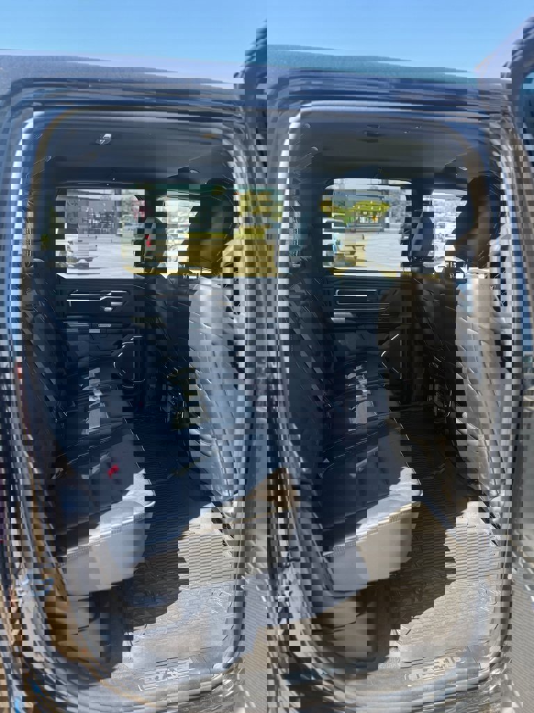 Used 2020 RAM 1500 Laramie w/ Sport Appearance Package image 12