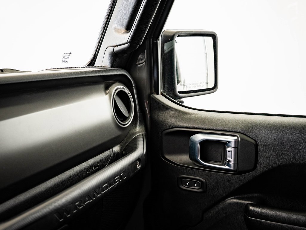 Used 2021 Jeep Wrangler Sport S image 34