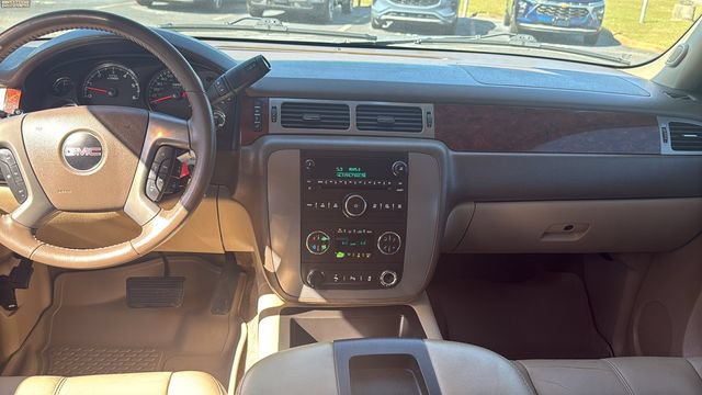 Used 2012 GMC Yukon XL SLT RWD image 28