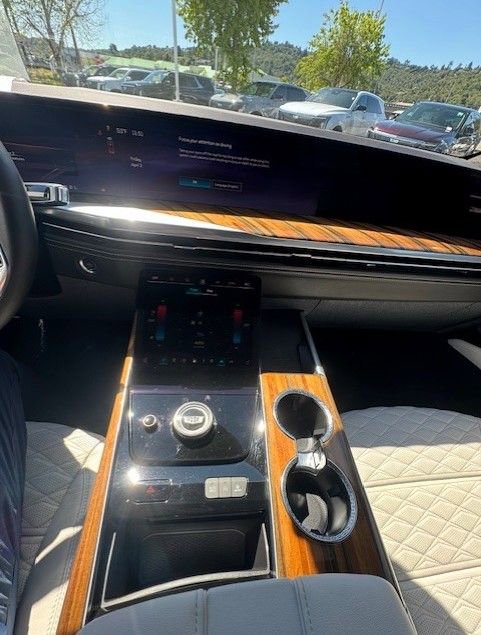 Used 2025 Cadillac Escalade Sport Platinum w/ LPO, Floor Liner Package image 12