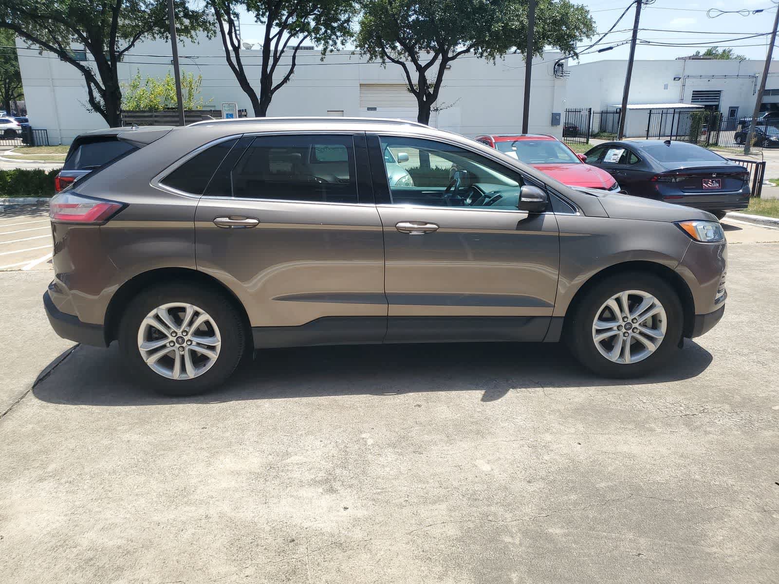 Used 2019 Ford Edge SEL w/ Equipment Group 201A FWD image 7