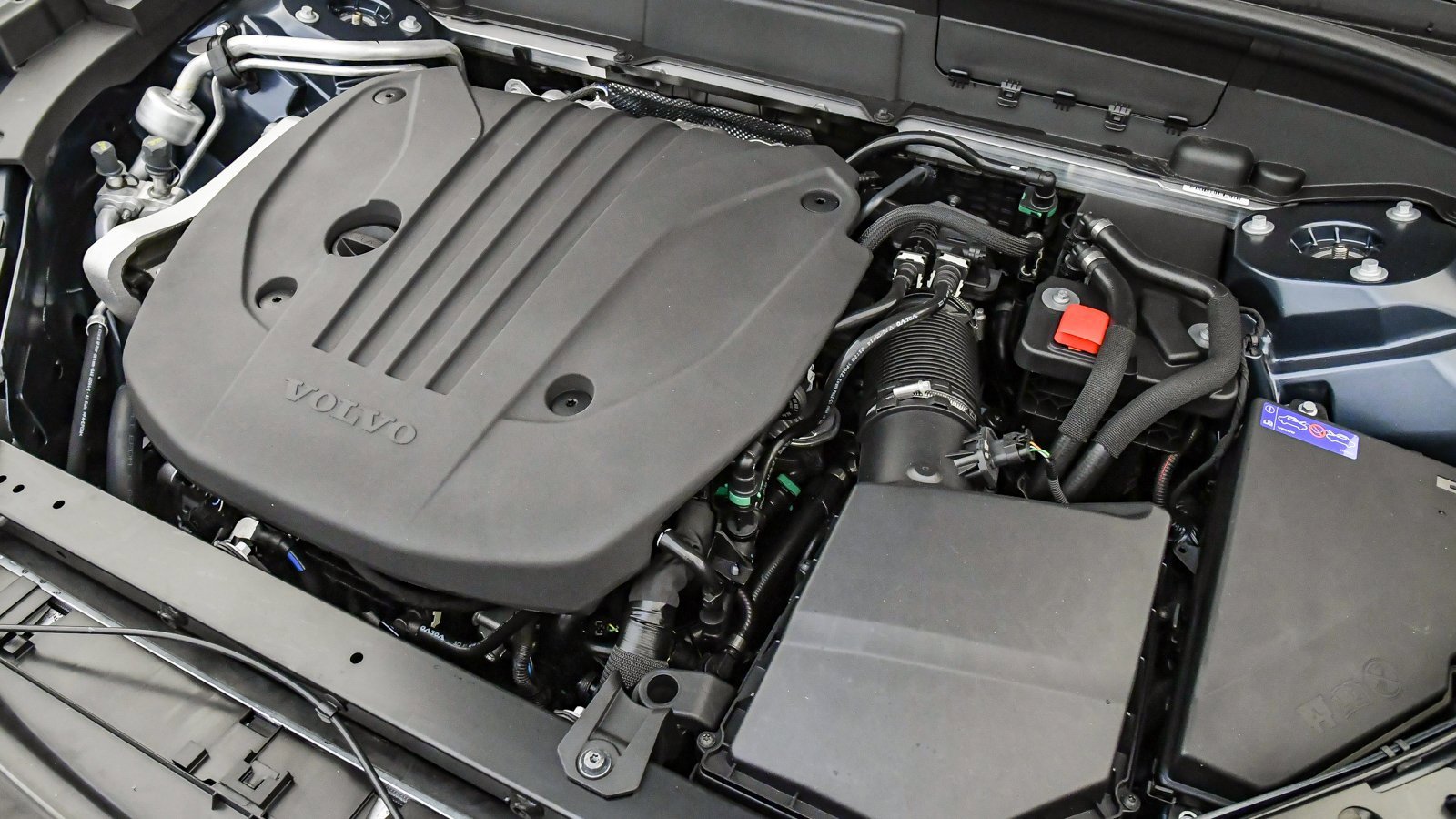 New 2026 Volvo XC60 B5 Ultra w/ Protection Package Premier image 31