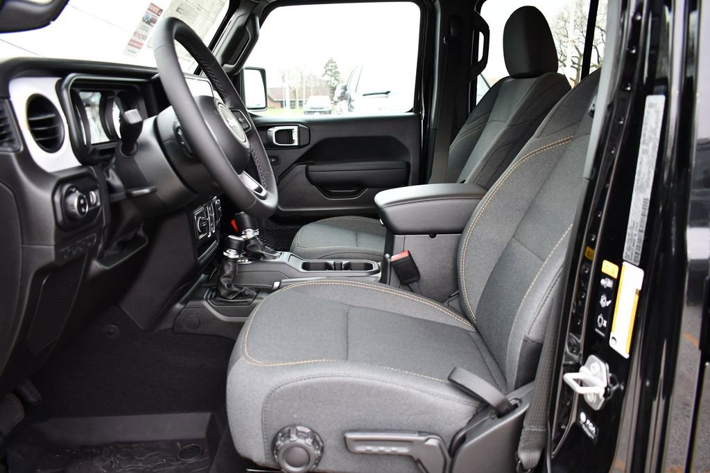 New 2026 Jeep Gladiator Sport image 11