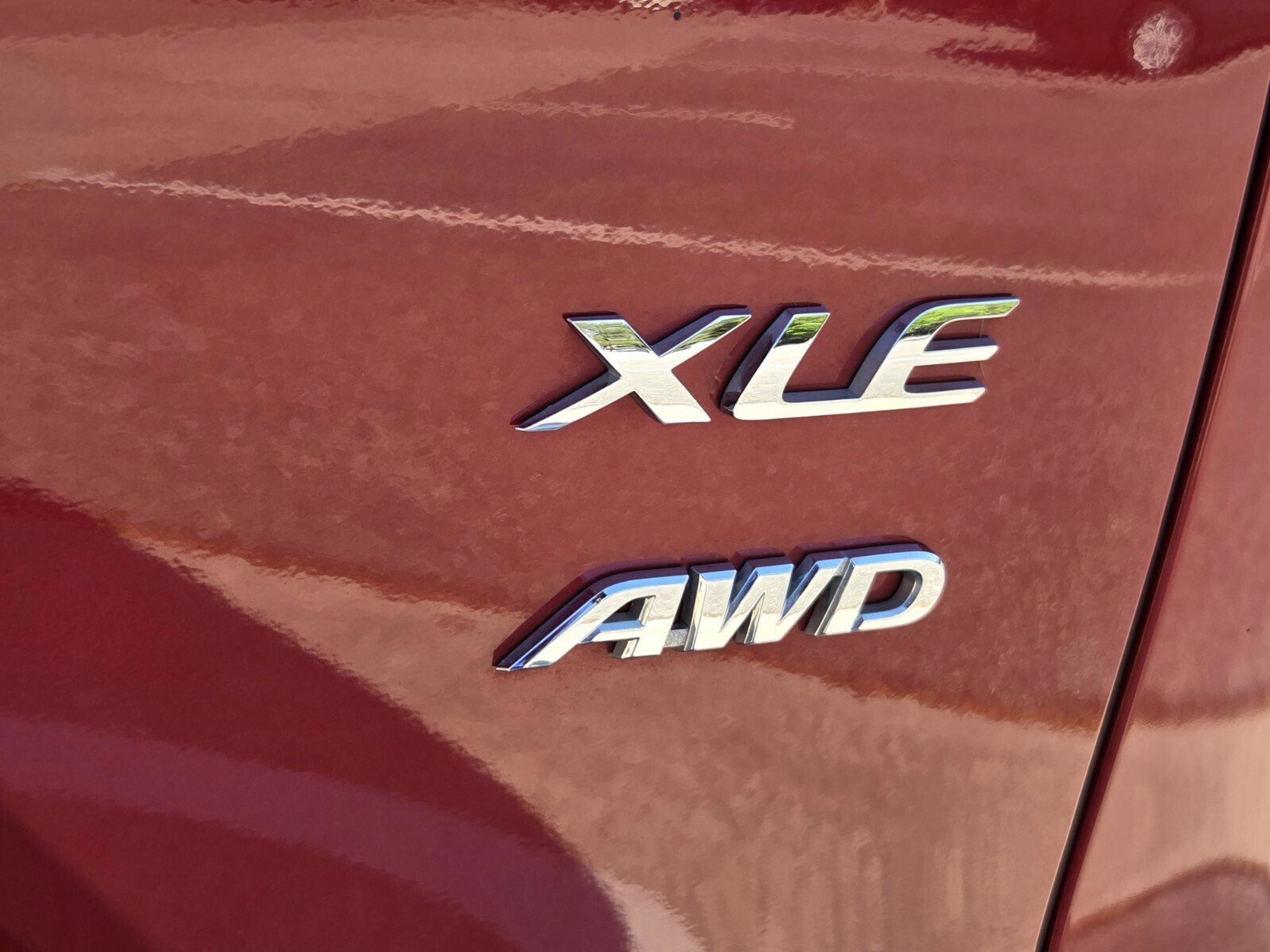 Used 2022 Toyota Corolla Cross XLE w/ Convenience Package AWD/4WD image 33