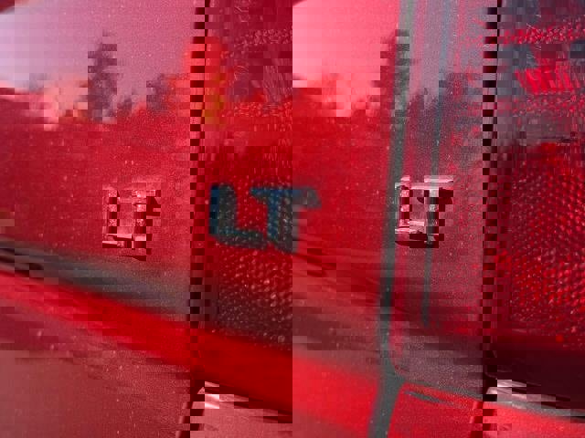 Used 2021 Chevrolet Silverado 1500 LT w/ Bed Protection Package image 7