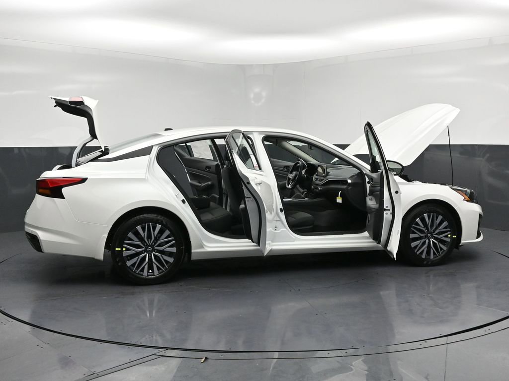New 2026 Nissan Altima 2.5 SV FWD image 33