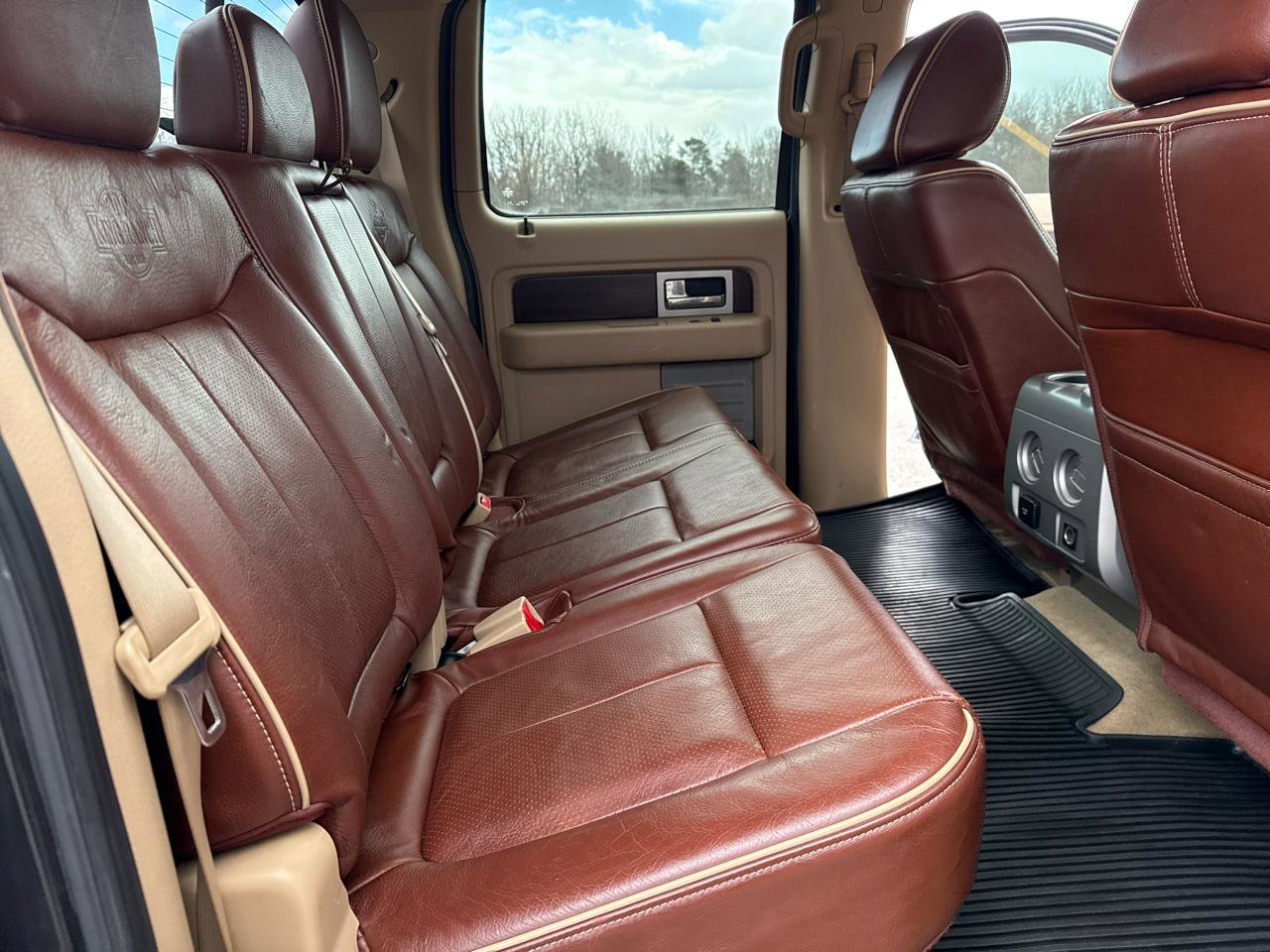 Used 2011 Ford F150 King Ranch image 25