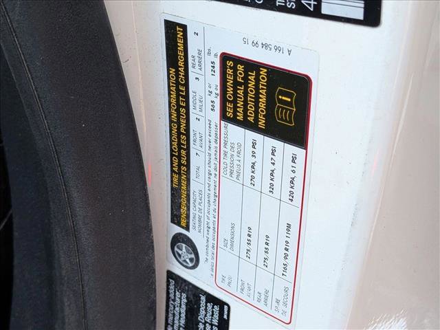 Used 2014 Mercedes-Benz GL 450 4MATIC image 16