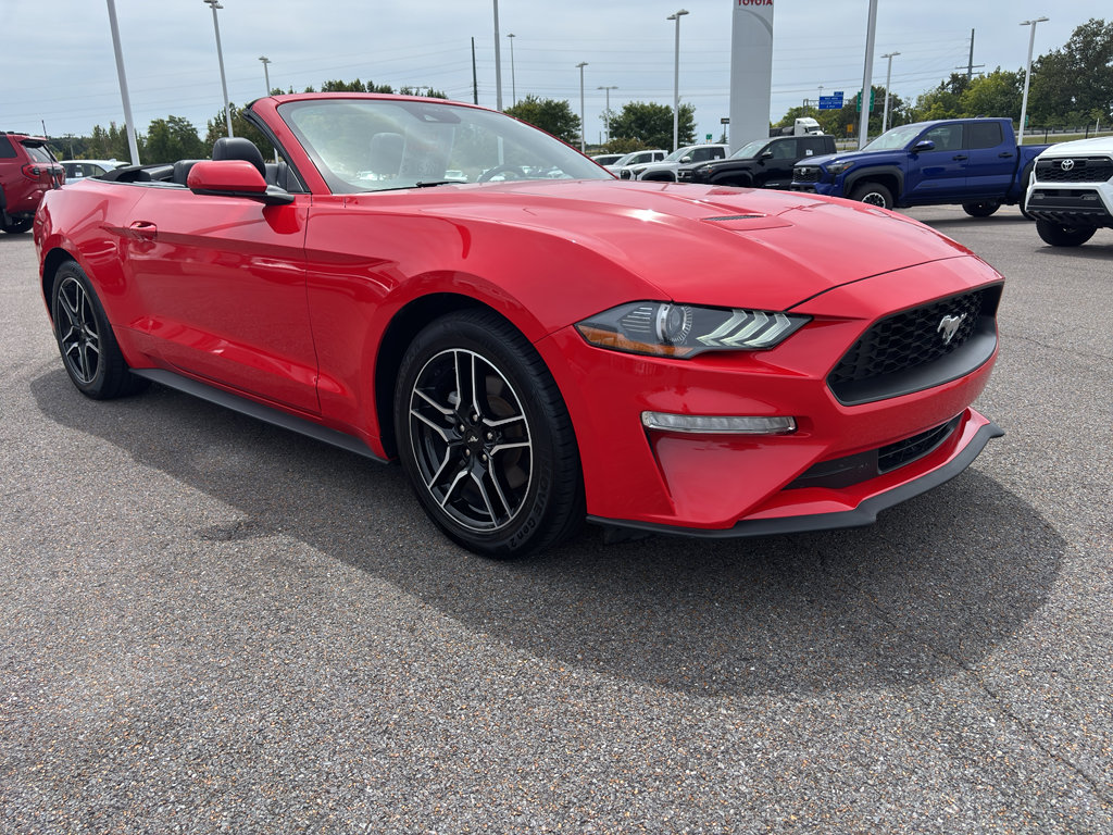Used 2023 Ford Mustang Premium image 7