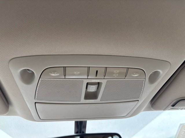 Used 2015 Nissan Murano Platinum w/ Platinum Technology Package FWD image 20