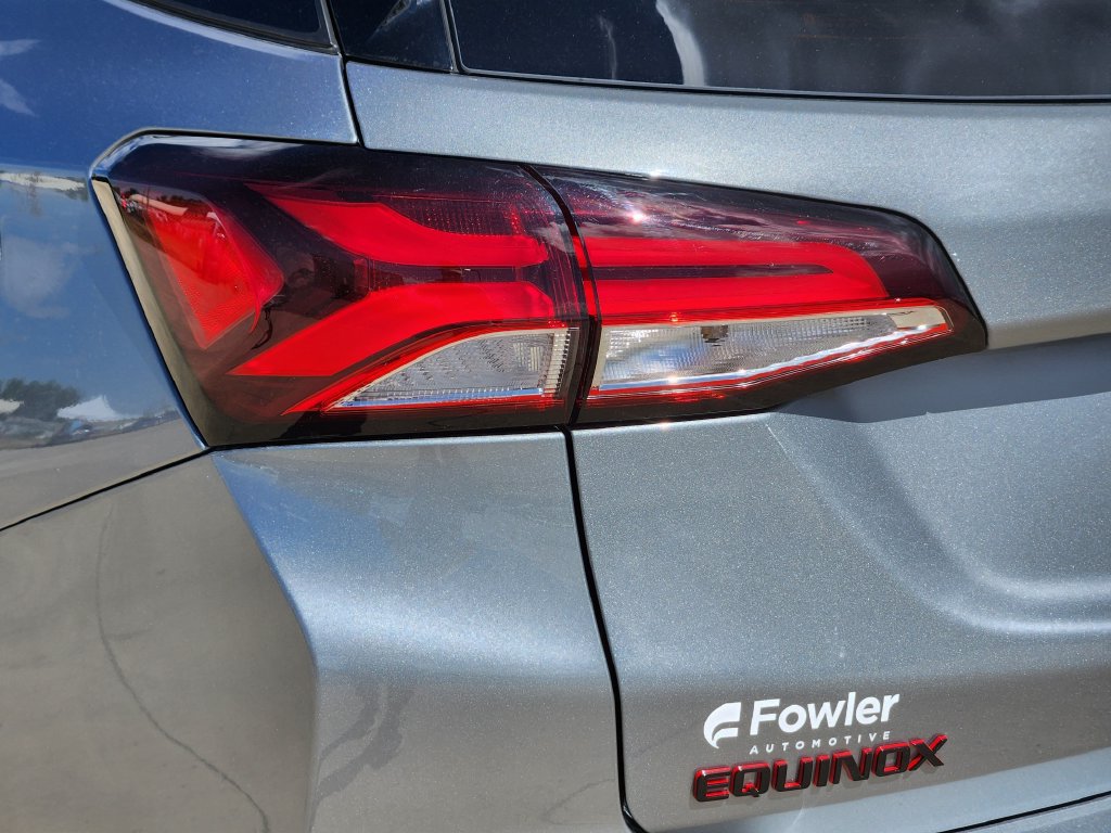 Used 2024 Chevrolet Equinox Premier AWD/4WD image 13
