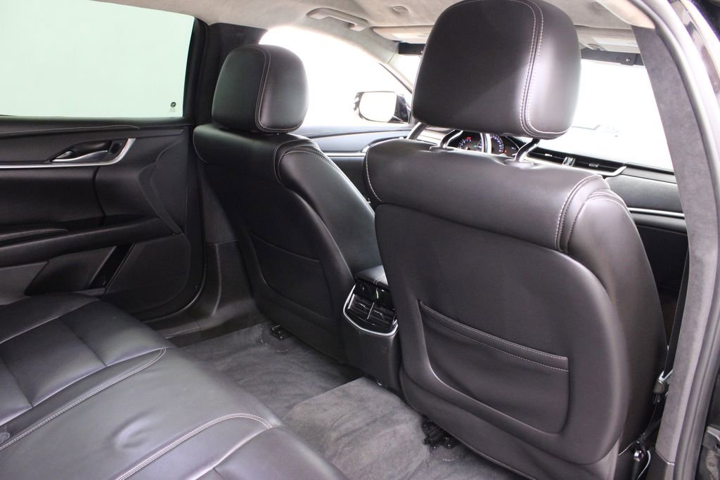 Used 2019 Cadillac XTS image 20