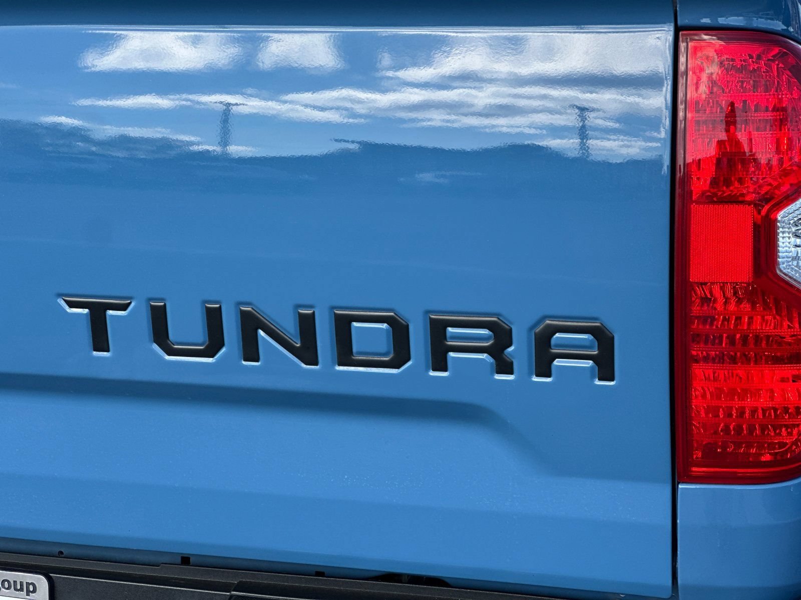 Used 2020 Toyota Tundra Limited w/ Limited Premium Package AWD/4WD image 34