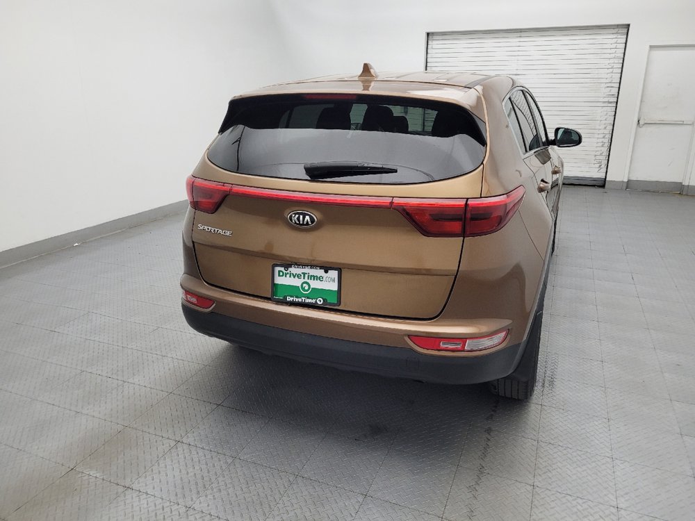 Used 2017 Kia Sportage LX AWD/4WD image 7