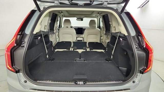 New 2026 Volvo XC90 B6 Ultra w/ Protection Package AWD/4WD image 46