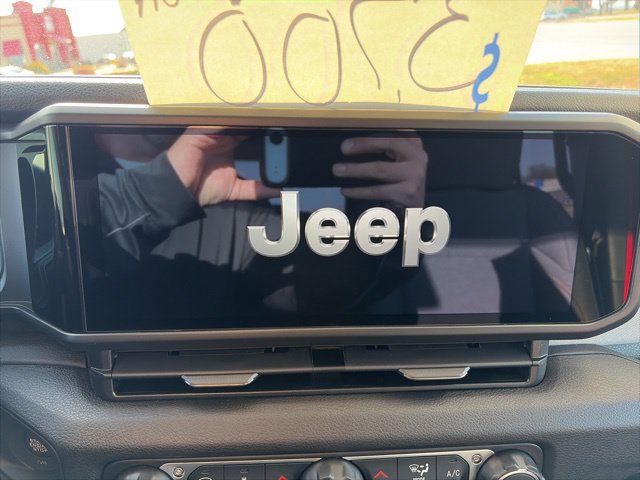 New 2026 Jeep Wrangler Unlimited Sport AWD/4WD image 22