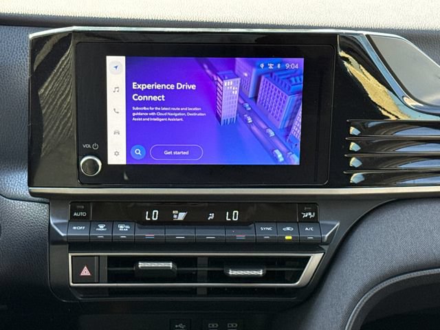 Used 2025 Toyota Camry LE w/ Convenience Package FWD image 12