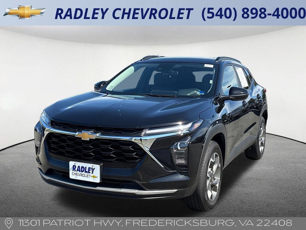 Certified 2025 Chevrolet Trax LT w/ LT Convenience Package