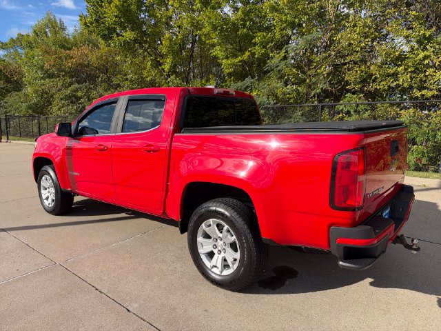 Used 2018 Chevrolet Colorado LT w/ LT Convenience Package RWD image 3