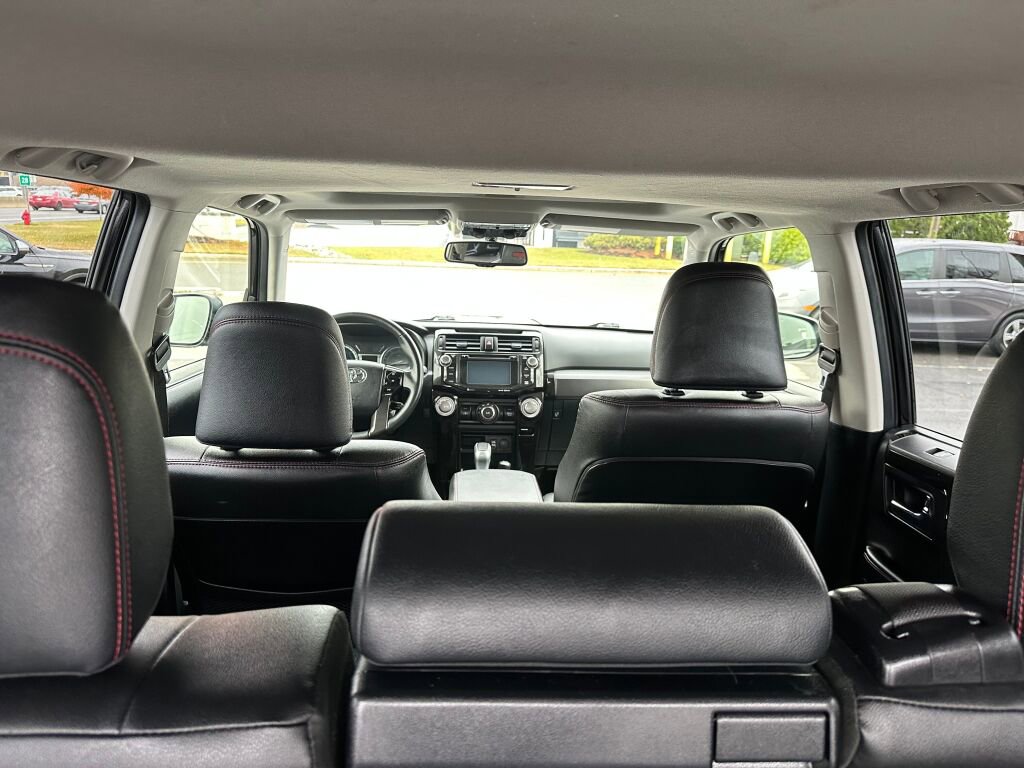 Used 2019 Toyota 4Runner TRD Off-Road Premium image 33