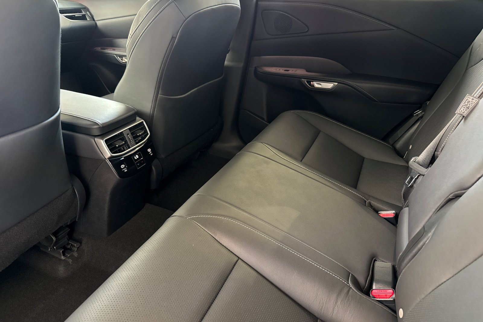 Certified 2025 Lexus RX 350 w/ Convenience Package AWD/4WD image 15