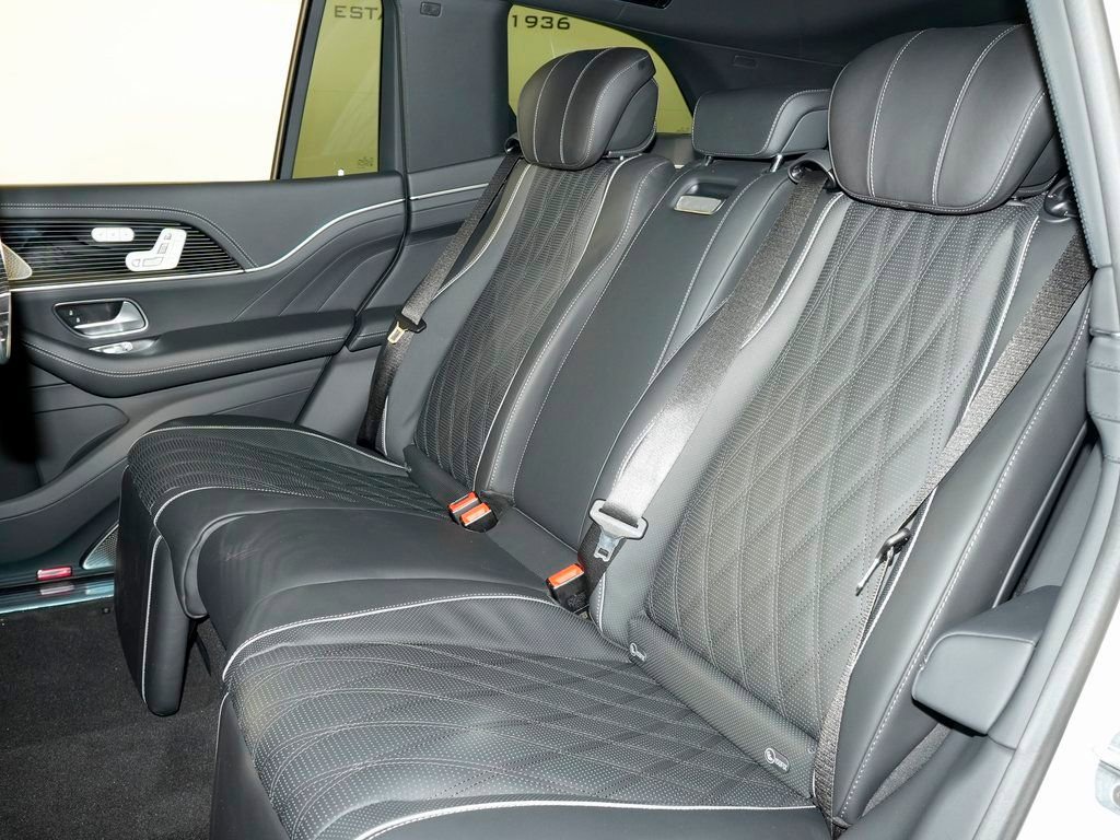 New 2026 Mercedes-Benz Maybach GLS 600 4MATIC image 33