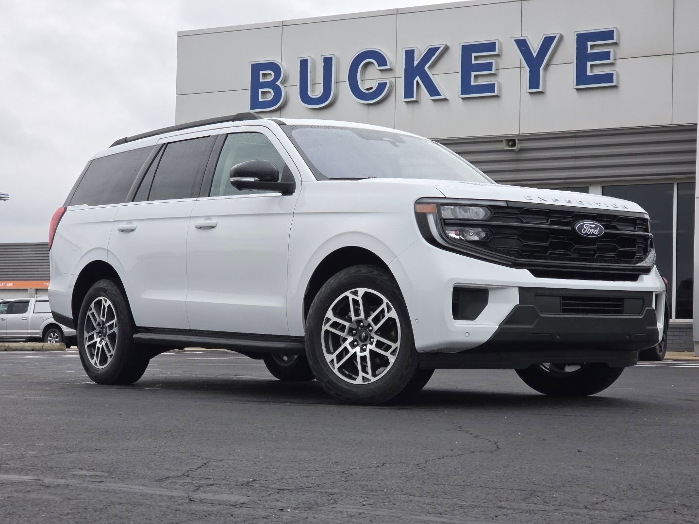 Used 2025 Ford Expedition Active image 1