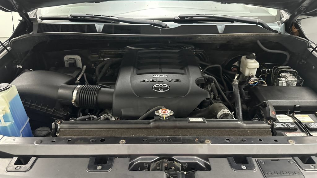 Certified 2019 Toyota Tundra SR5 AWD/4WD image 11