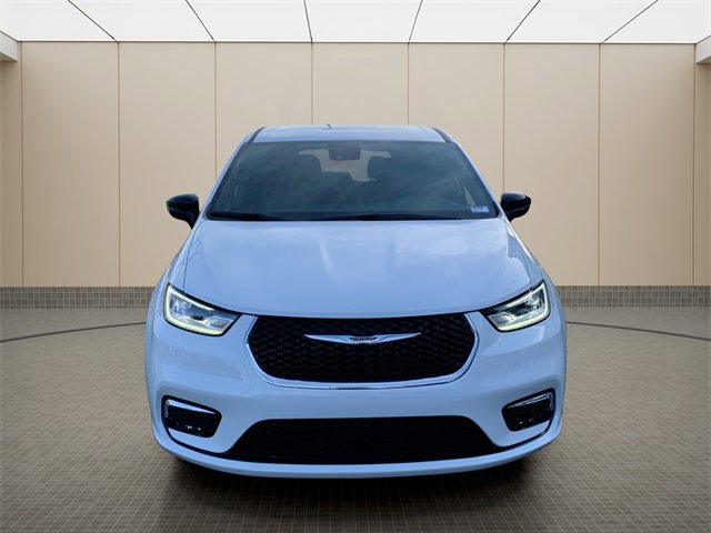 New 2026 Chrysler Pacifica Select image 1