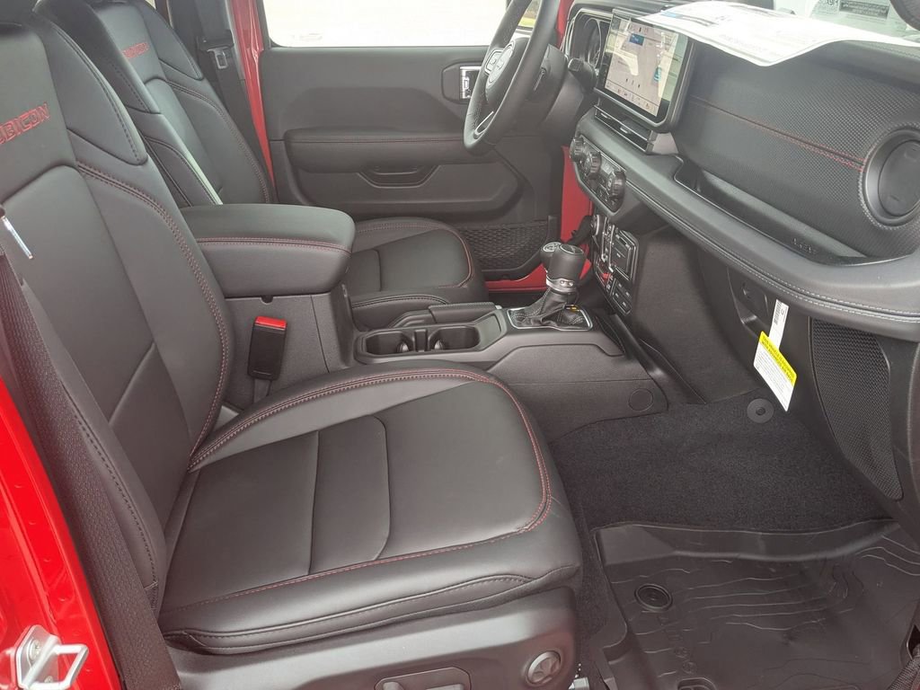 New 2026 Jeep Gladiator Rubicon AWD/4WD image 32