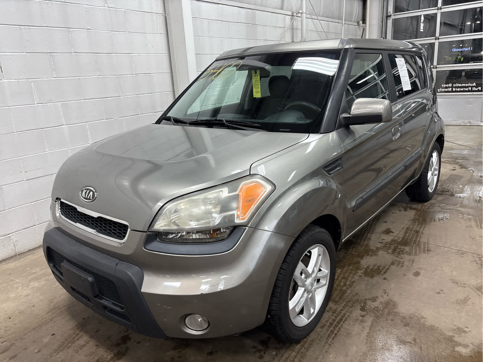 Used 2010 Kia Soul + w/ Audio Pkg image 4