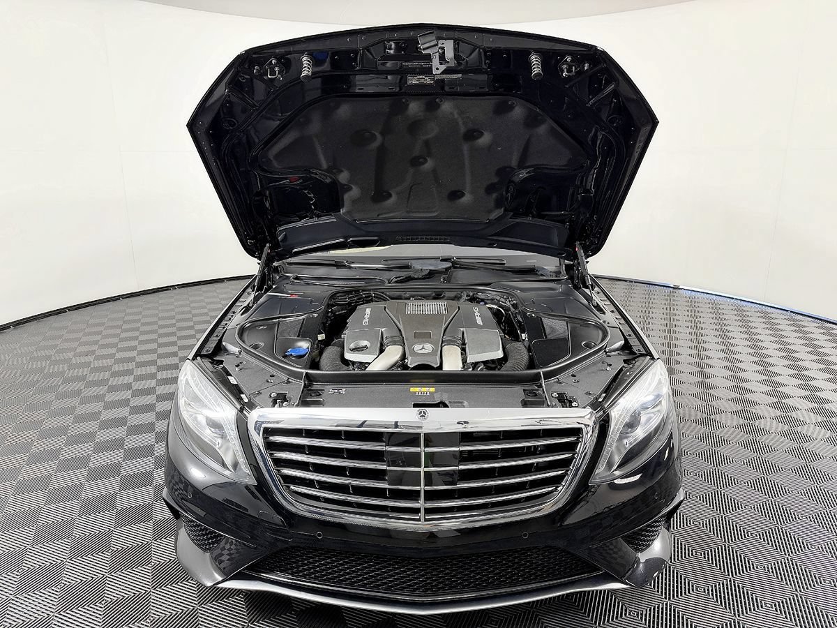 Used 2015 Mercedes-Benz S 63 AMG 4MATIC Sedan image 24