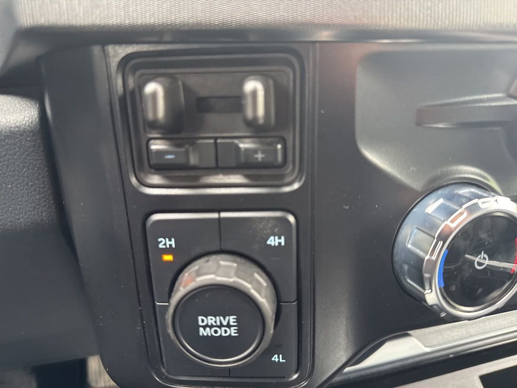 Used 2025 Ford F450 Platinum AWD/4WD image 21