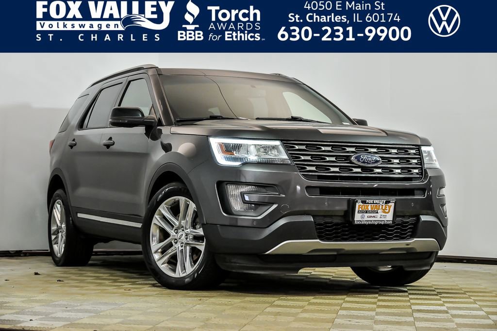 Used 2016 Ford Explorer XLT w/ Equipment Group 202A AWD/4WD image 1